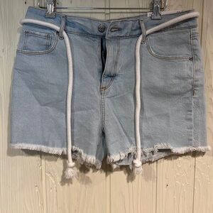 NWT Loft High Rise The Cut Off Short, Size 28/6